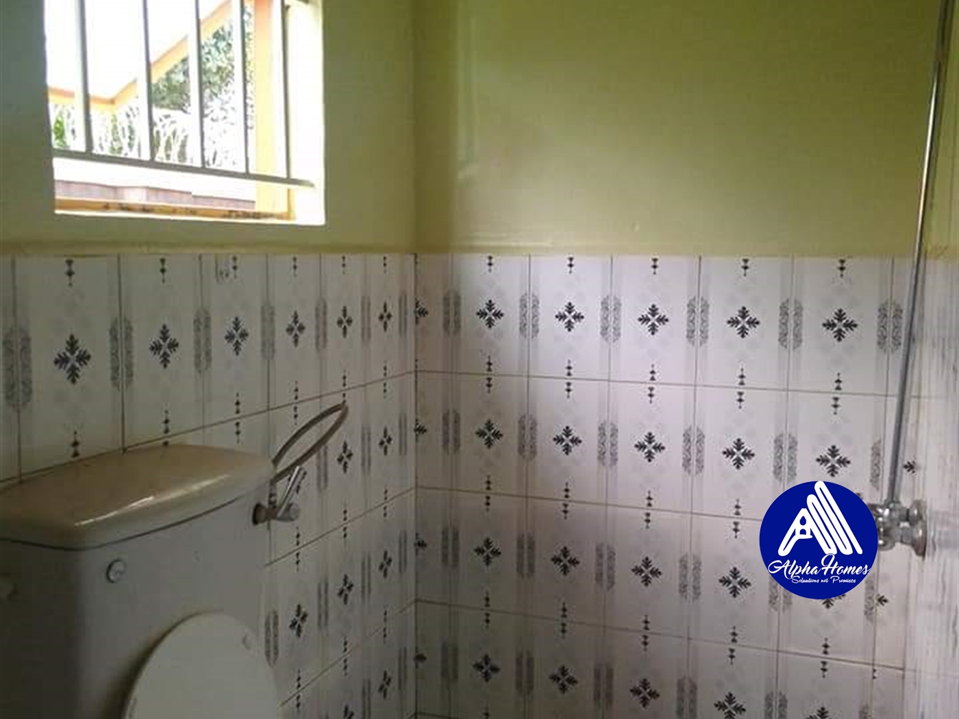 Semi Detached for rent in Kyanja Kampala