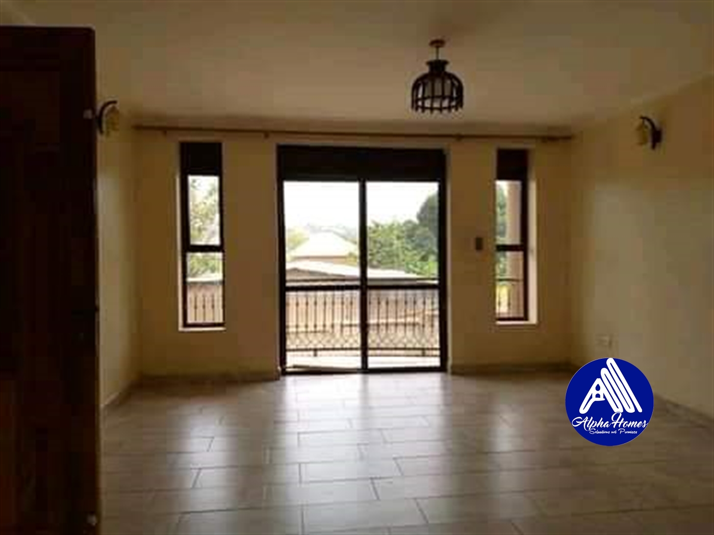 Apartment for rent in Kisaasi Kampala