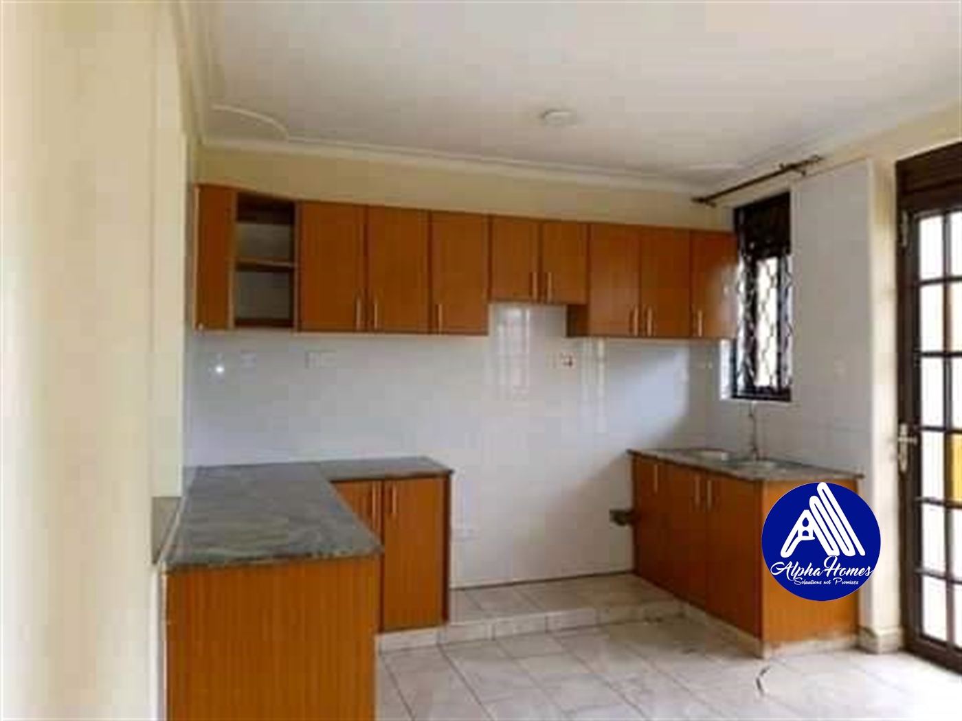 Apartment for rent in Kisaasi Kampala