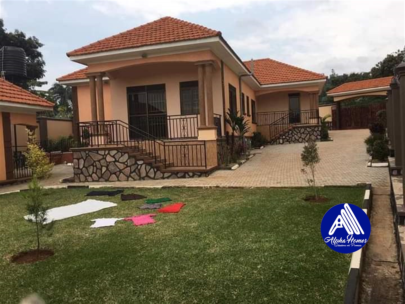 Bungalow for sale in Bwebajja Wakiso