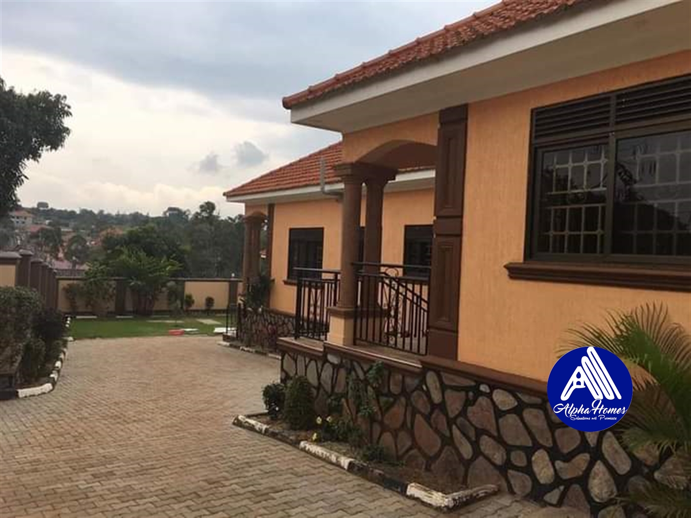 Bungalow for sale in Bwebajja Wakiso