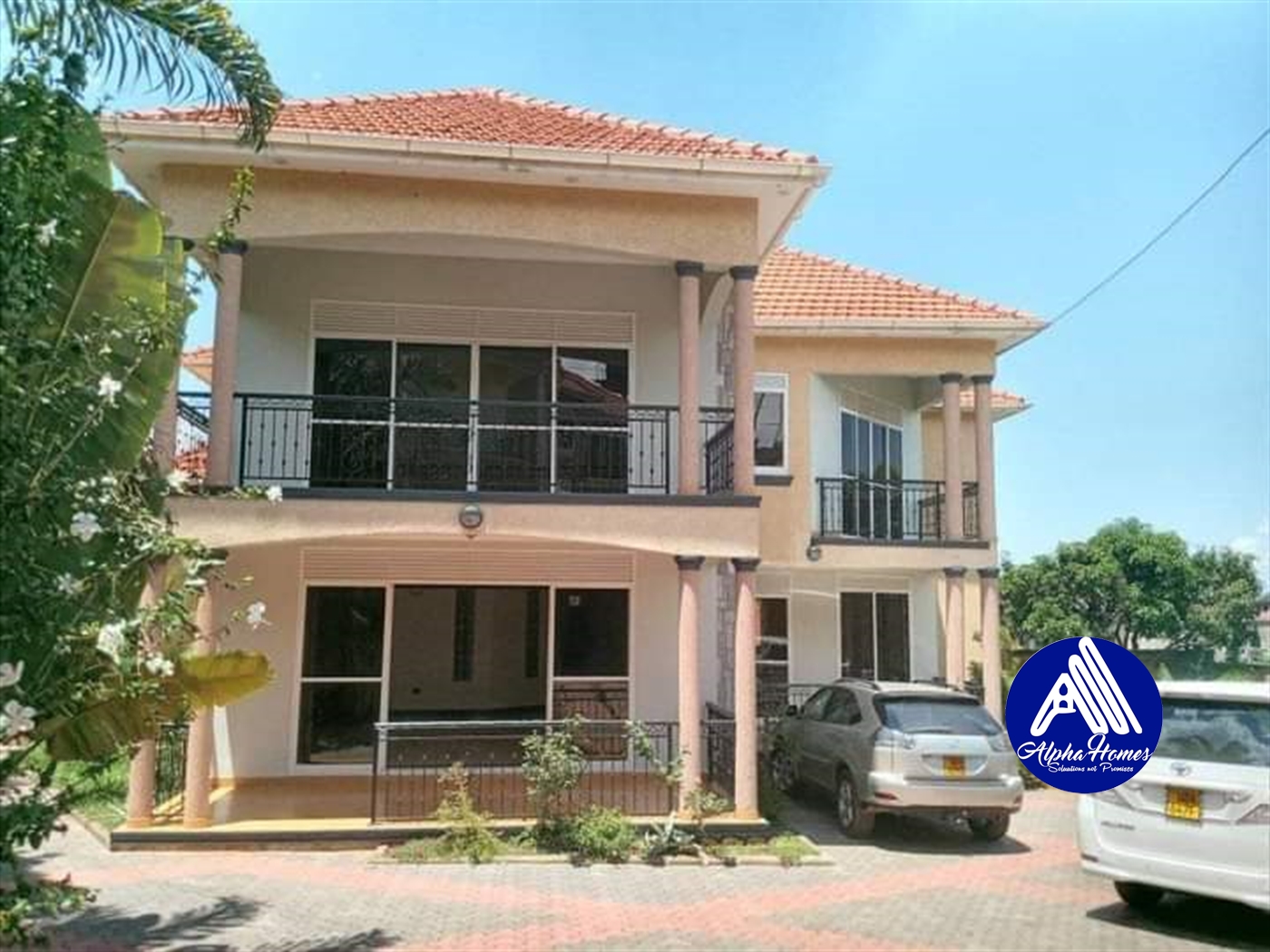 Storeyed house for sale in Munyonyo Kampala