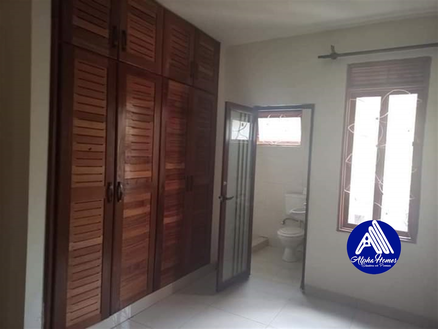 Apartment for rent in Kyaliwajjala Wakiso