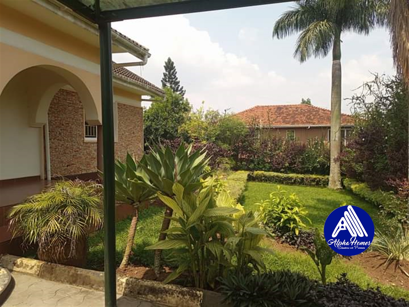 Bungalow for sale in Muyenga Kampala