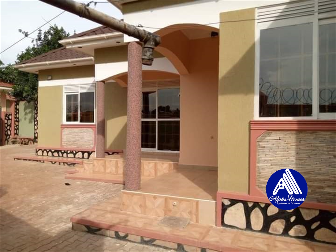 Semi Detached for rent in Kyanja Kampala