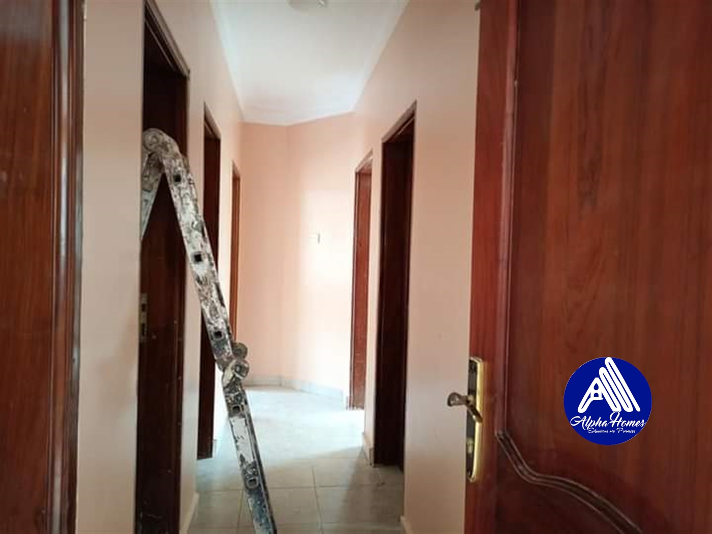 Bungalow for rent in Naalya Kampala