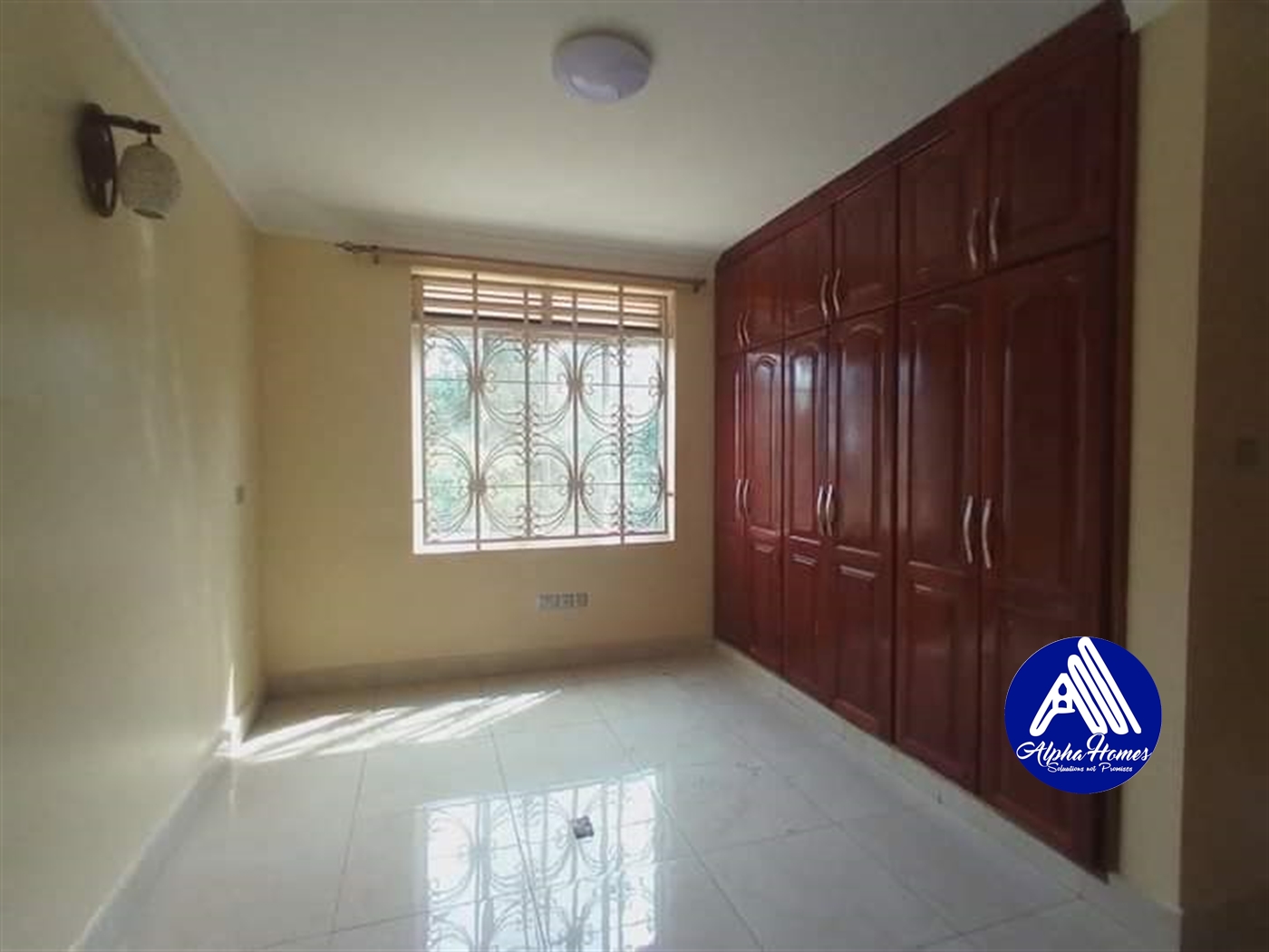 Apartment for rent in Mutungo Kampala