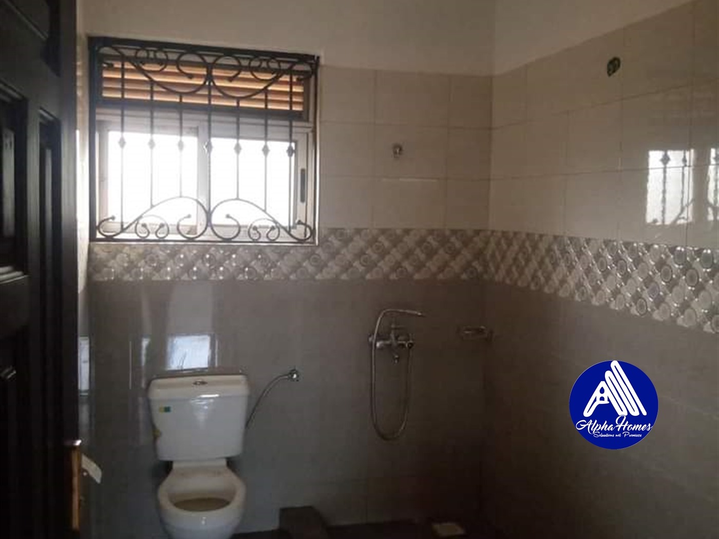 Apartment for rent in Kisaasi Kampala