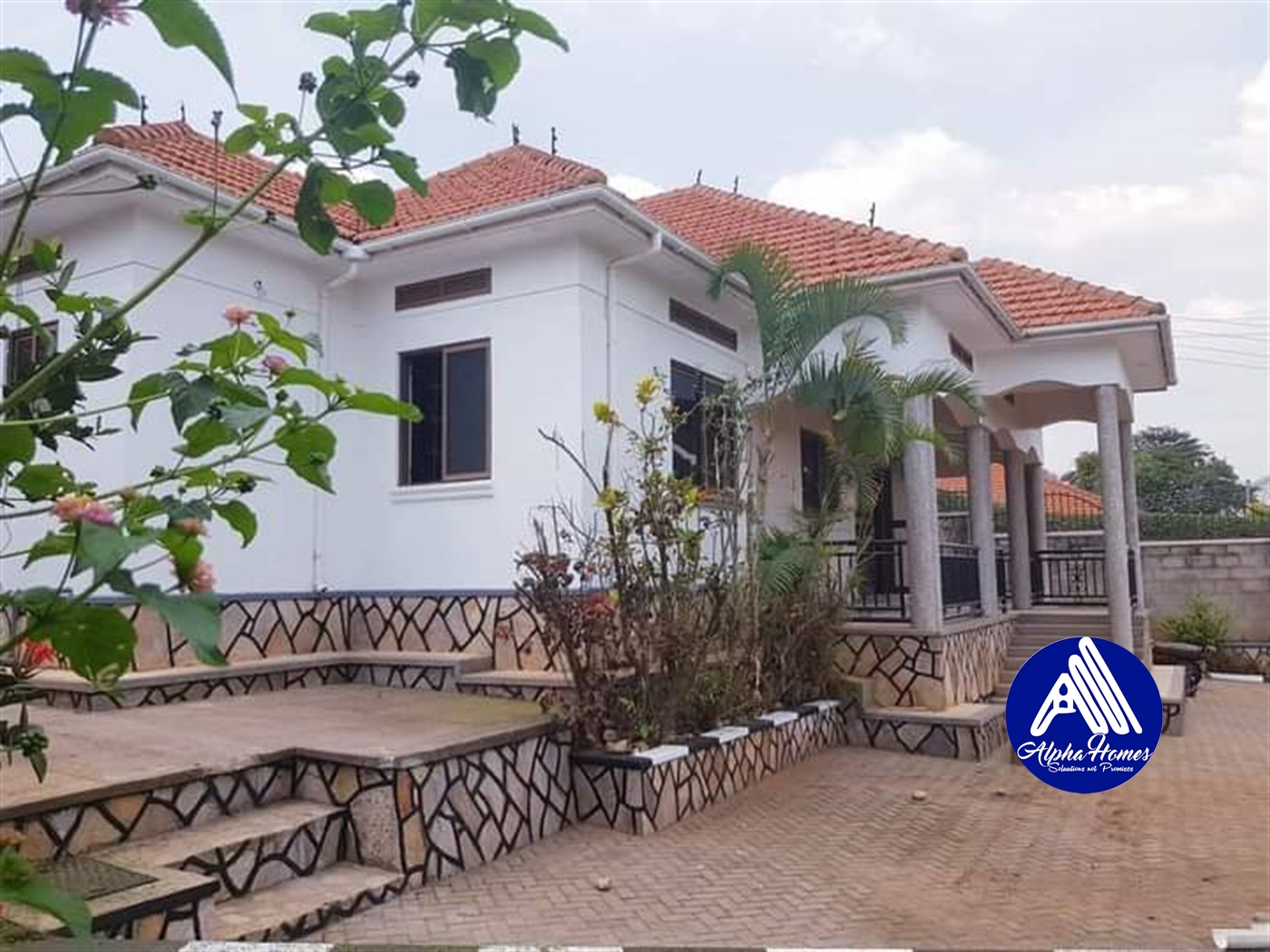 Bungalow for rent in Buziga Kampala