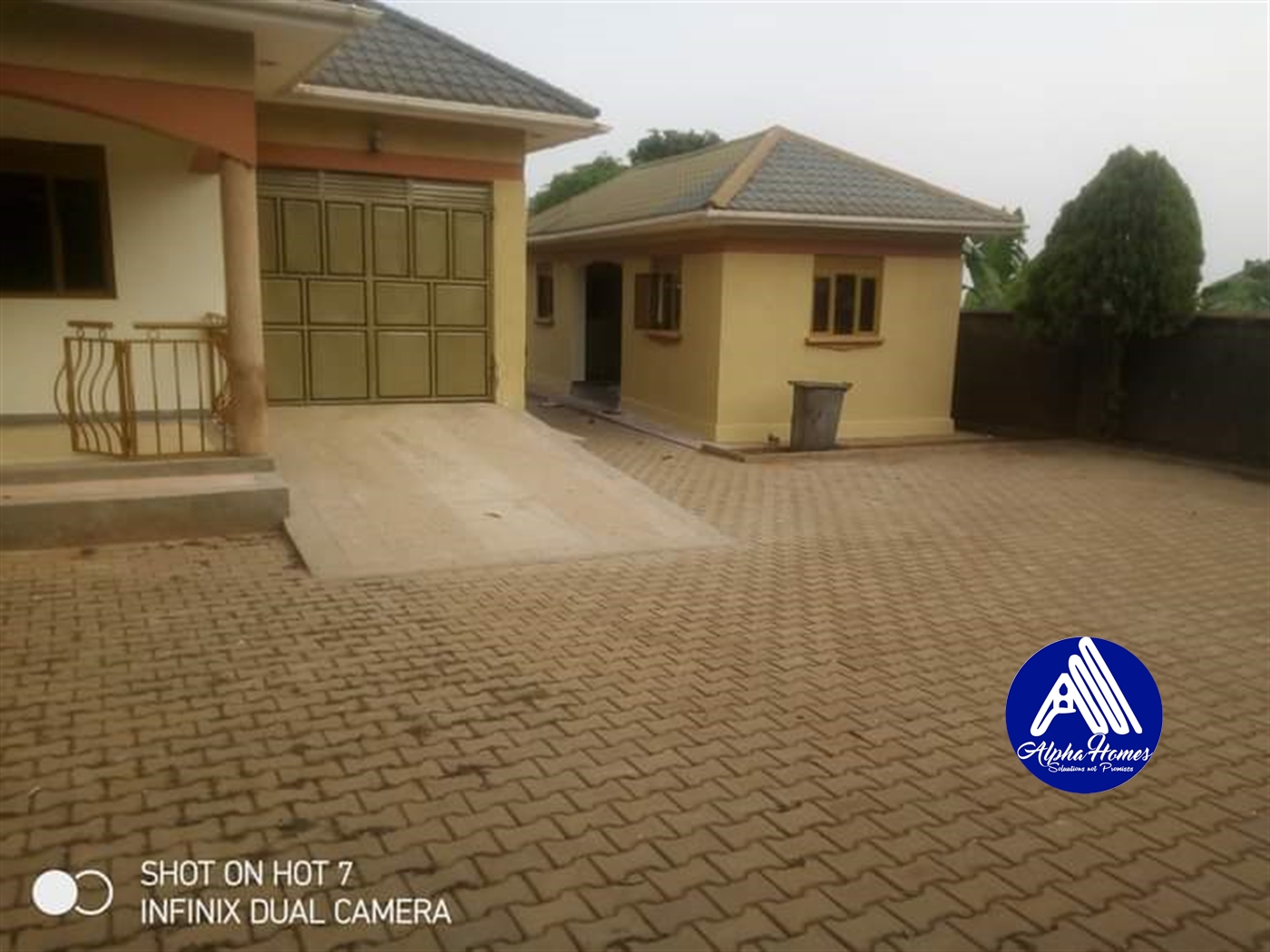 Bungalow for rent in Kira Wakiso