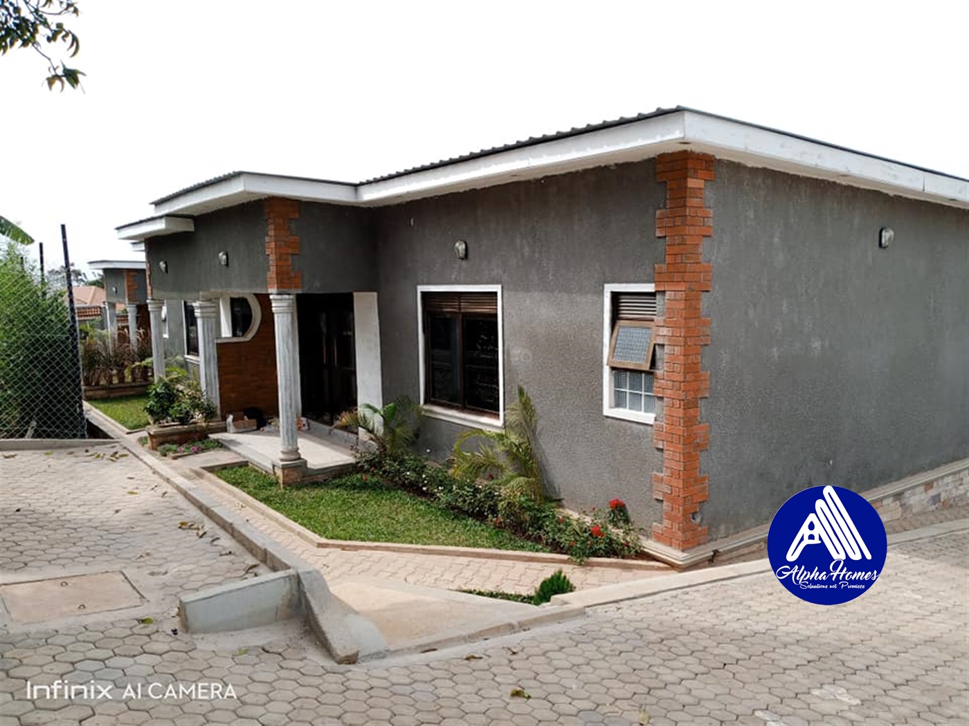 Semi Detached for rent in Mpererwe Kampala