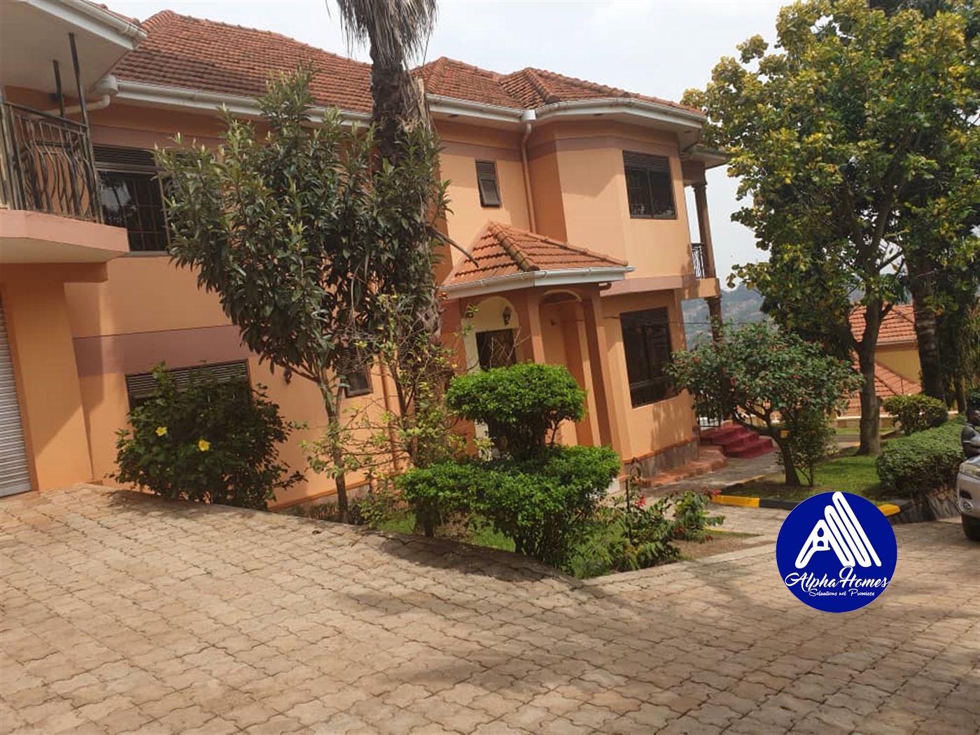 Storeyed house for sale in Kisaasi Kampala