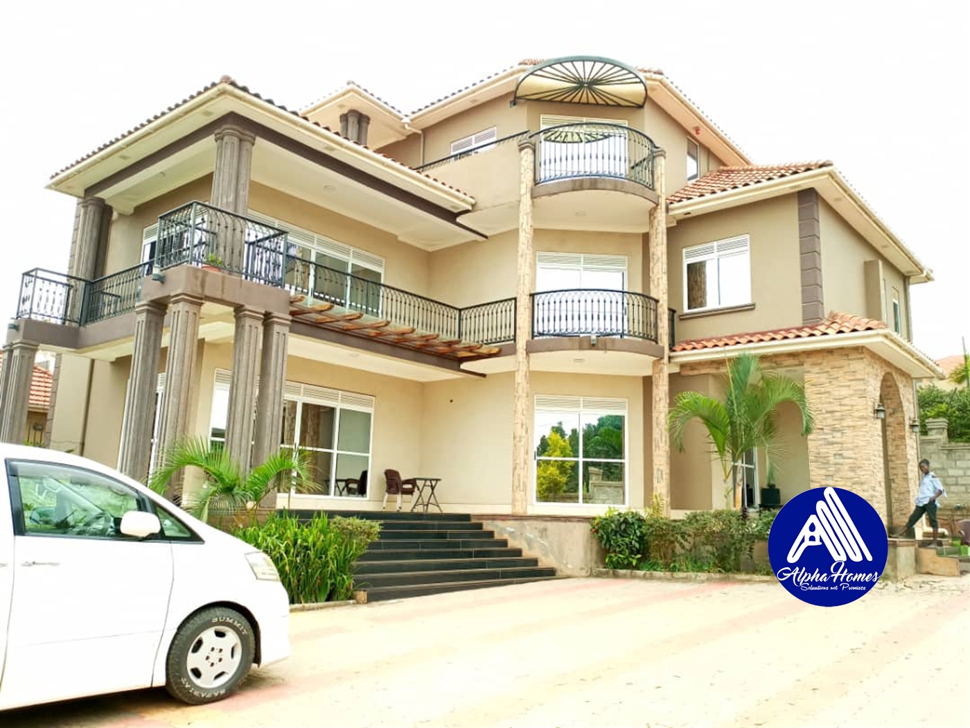 Mansion for sale in Kiwaatule Kampala