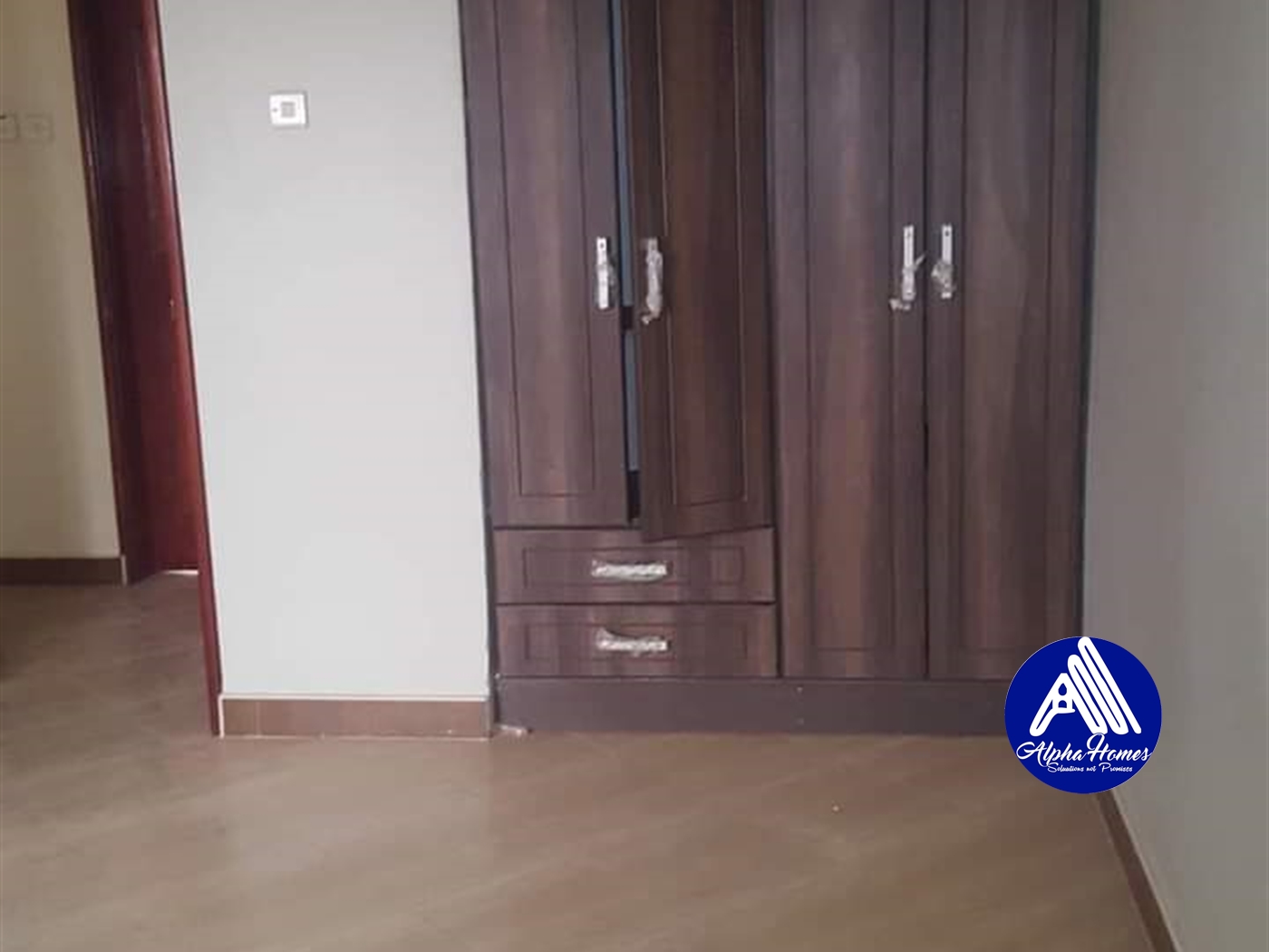 Apartment for rent in Kanyanya Kampala