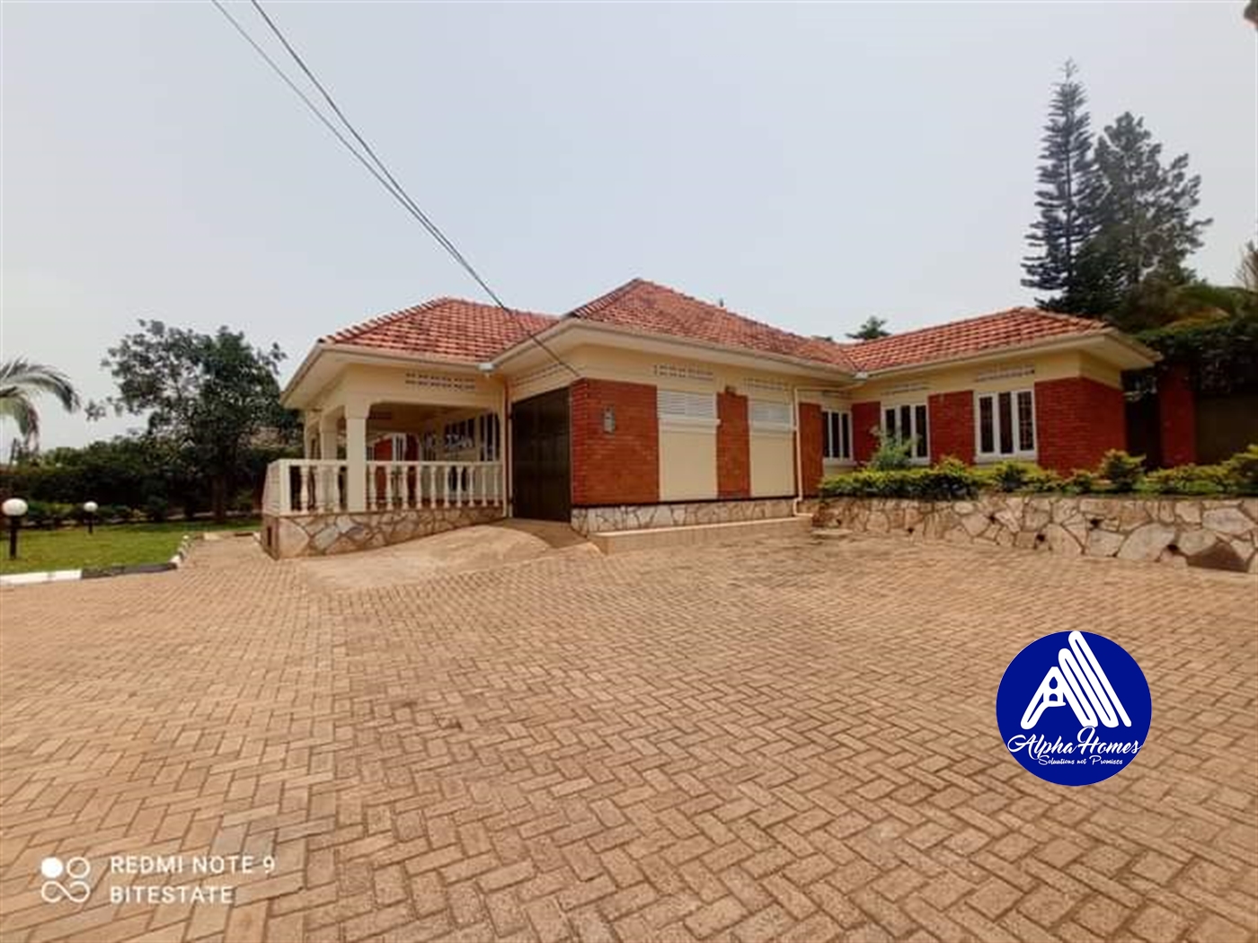 Bungalow for rent in Kyambogo Kampala