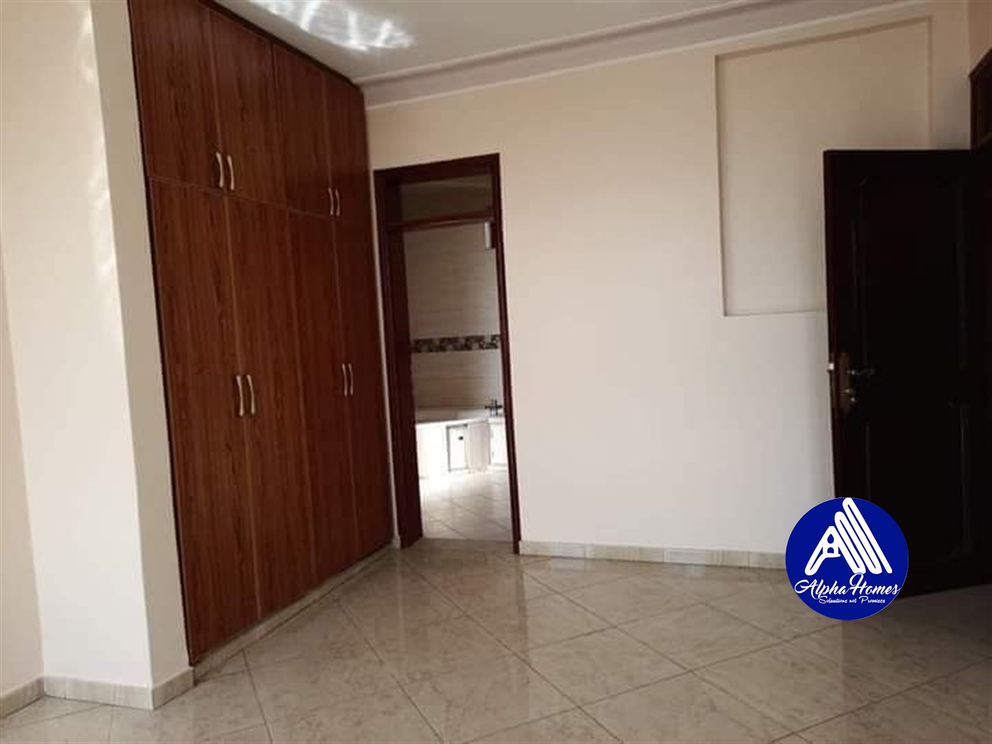 Apartment for rent in Naalya Wakiso