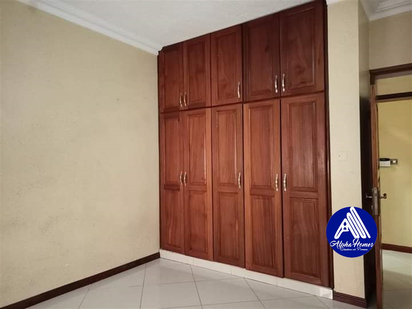 Bungalow for rent in Naalya Wakiso