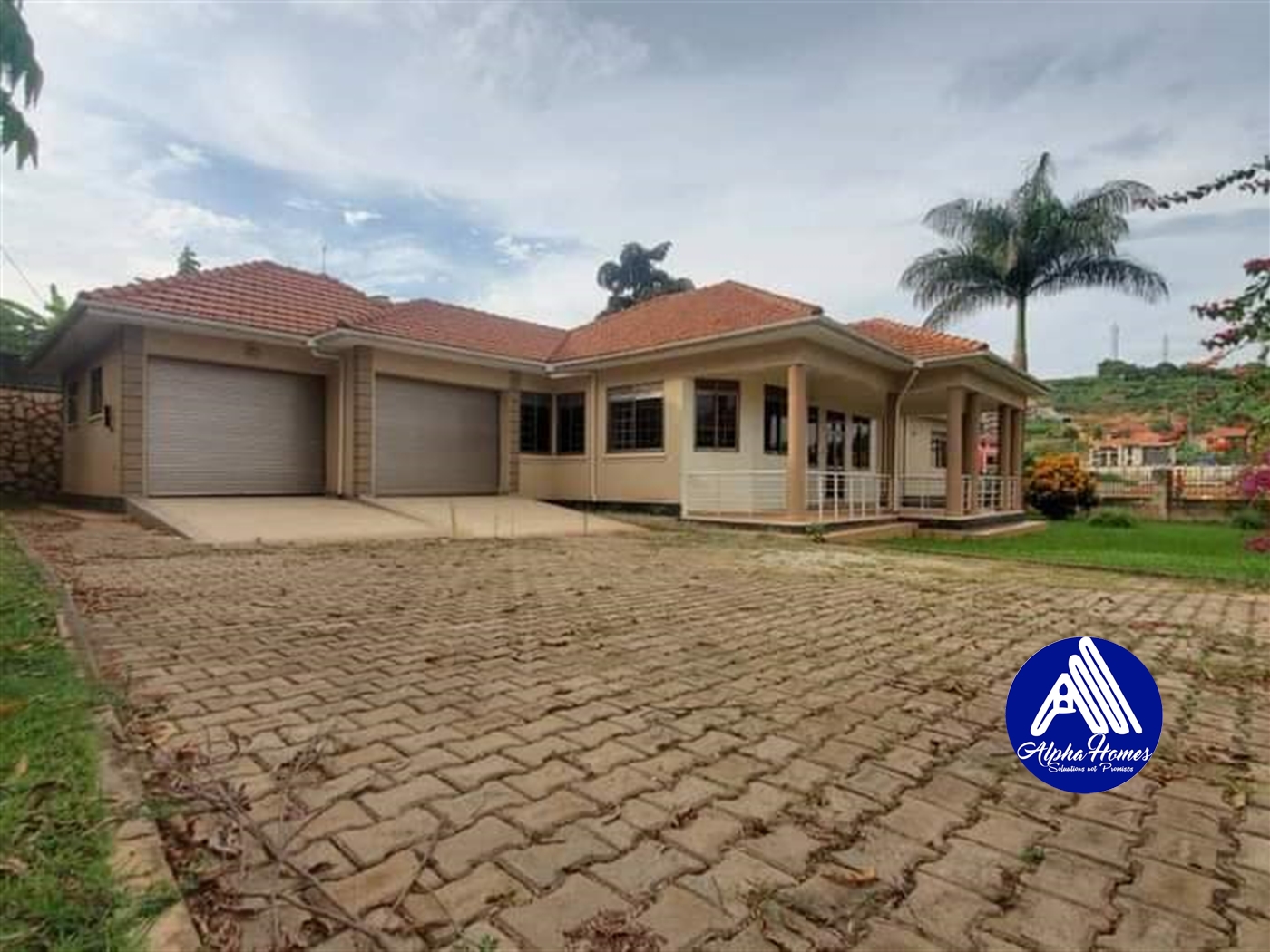 Bungalow for rent in Kisaasi Kampala