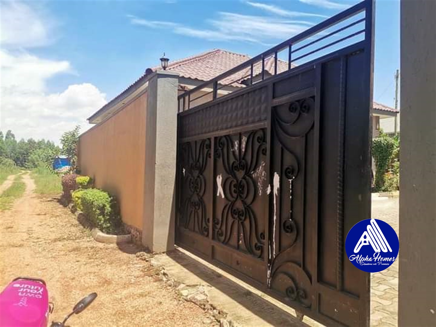 Bungalow for sale in Kira Wakiso