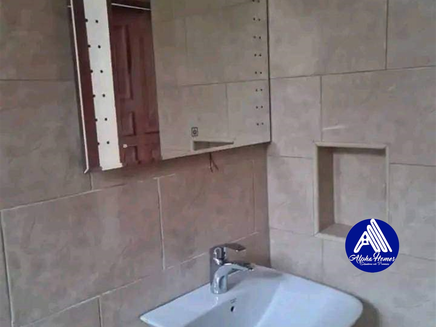 Apartment for rent in Kiwaatule Kampala