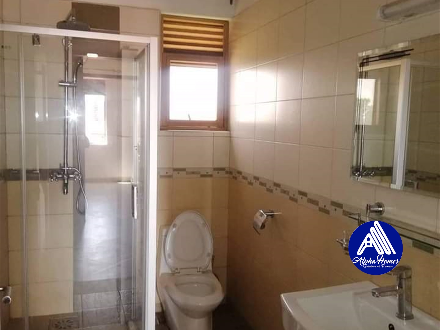 Apartment for rent in Kiwaatule Kampala