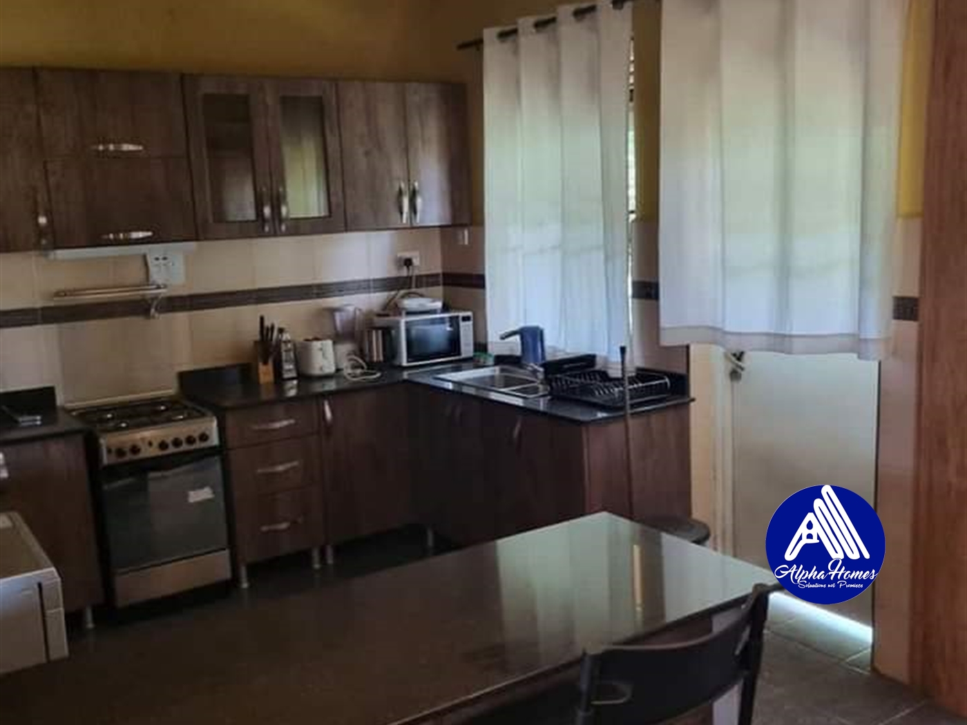 Apartment for rent in Kiwaatule Kampala