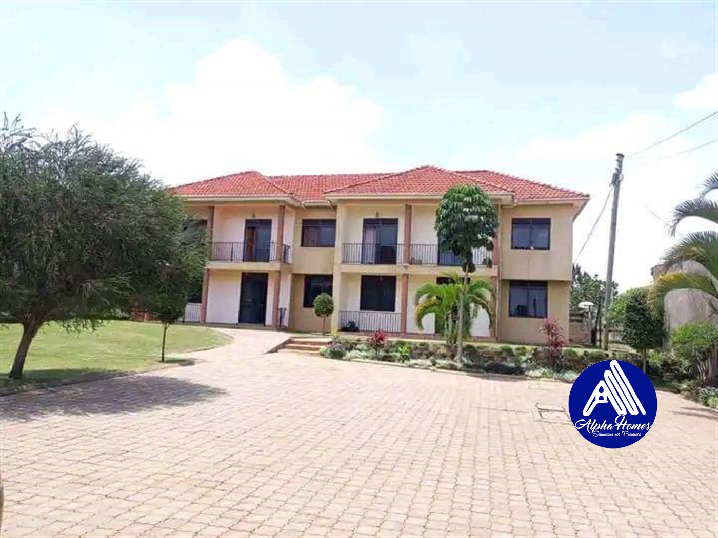 Duplex for rent in Kyambogo Wakiso