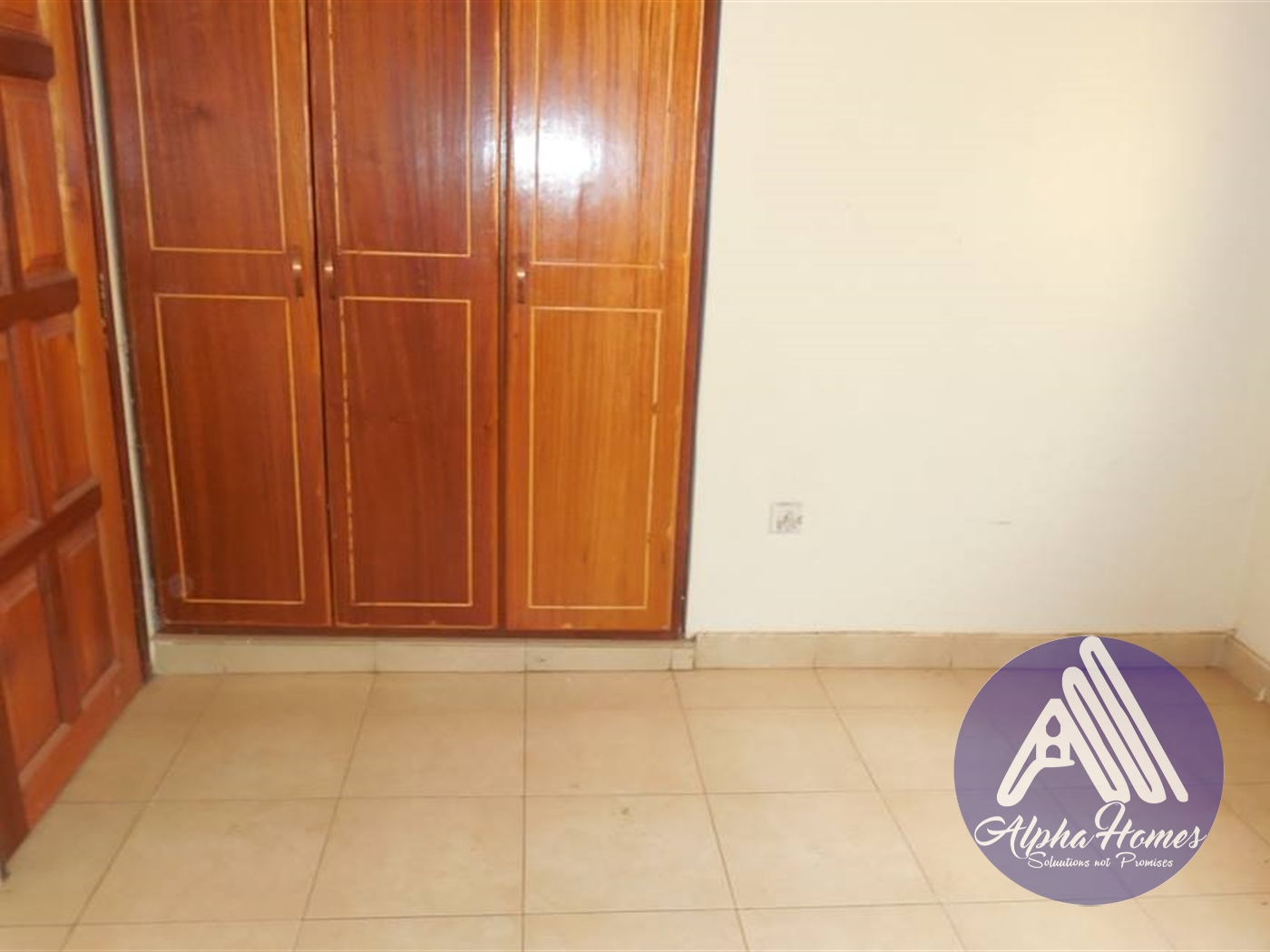 Semi Detached for rent in Kyaliwajjala Wakiso