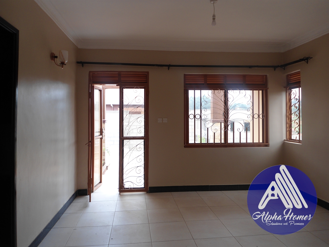 Semi Detached for rent in Kira Wakiso