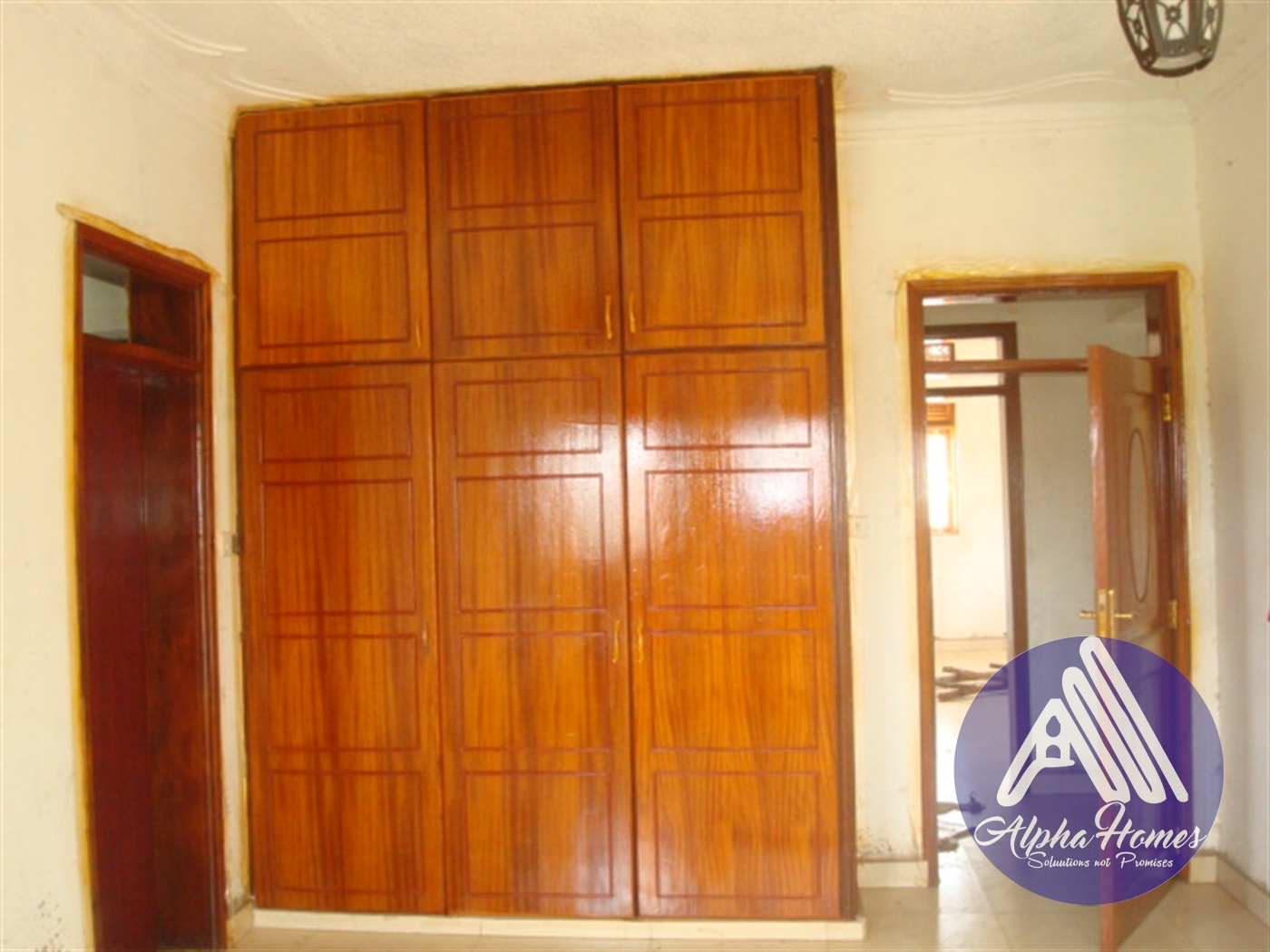 Storeyed house for rent in Kira Wakiso