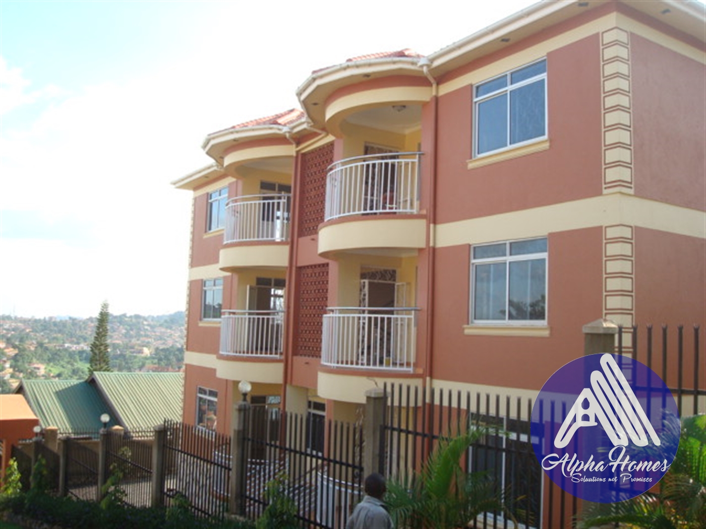 Apartment for rent in Kisaasi Kampala