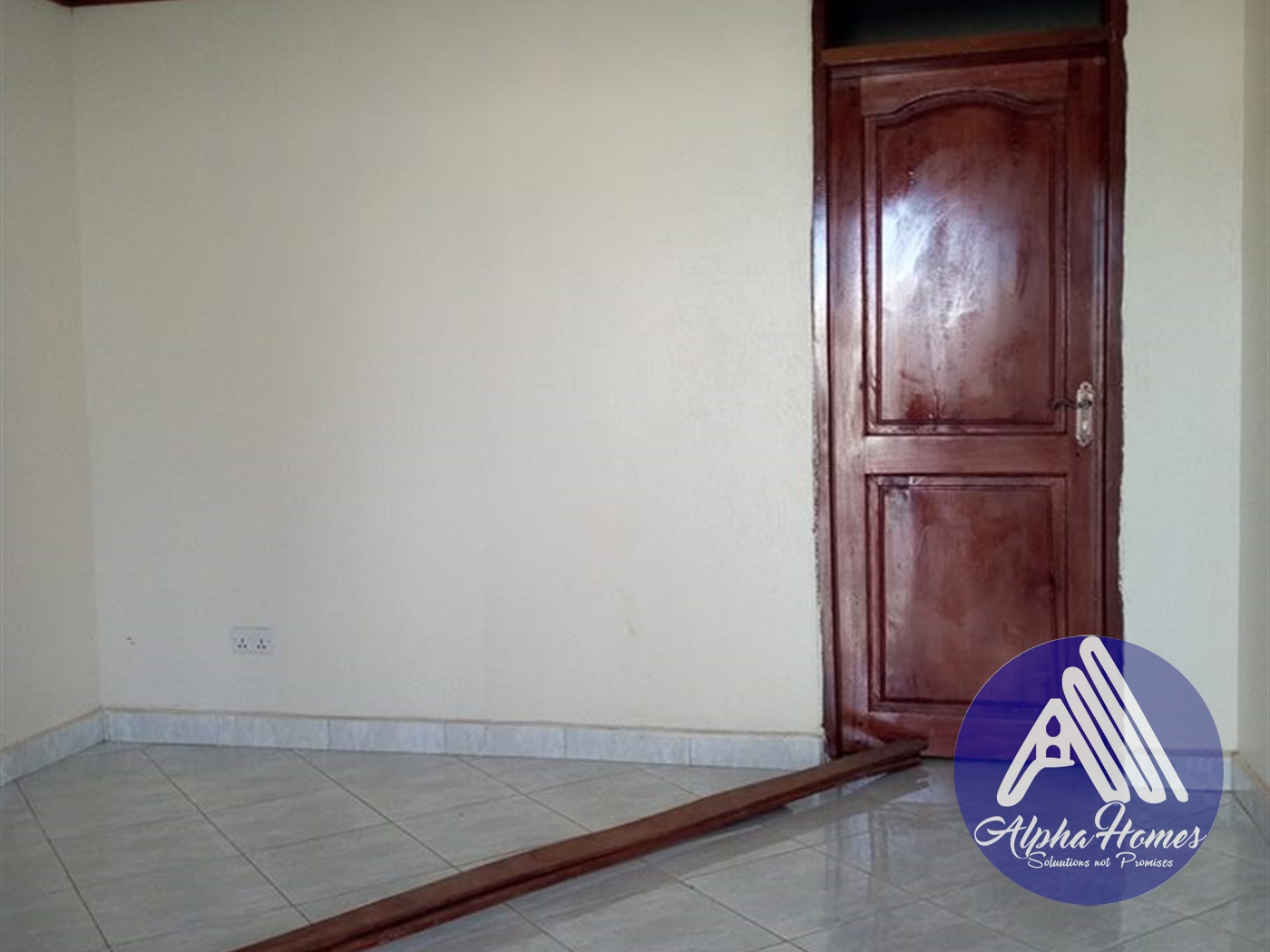 Semi Detached for rent in Mpererwe Wakiso