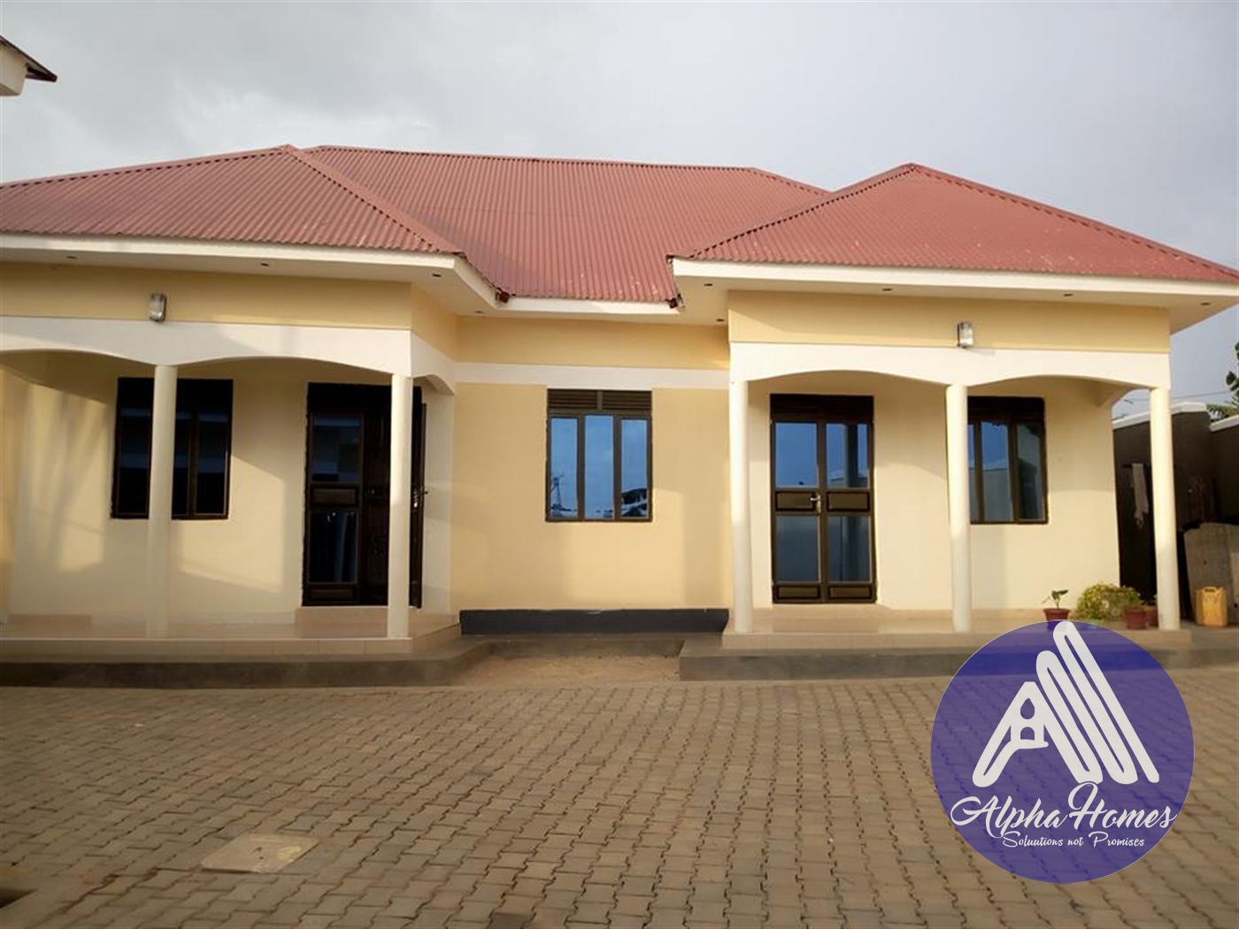 Semi Detached for rent in Mpererwe Wakiso