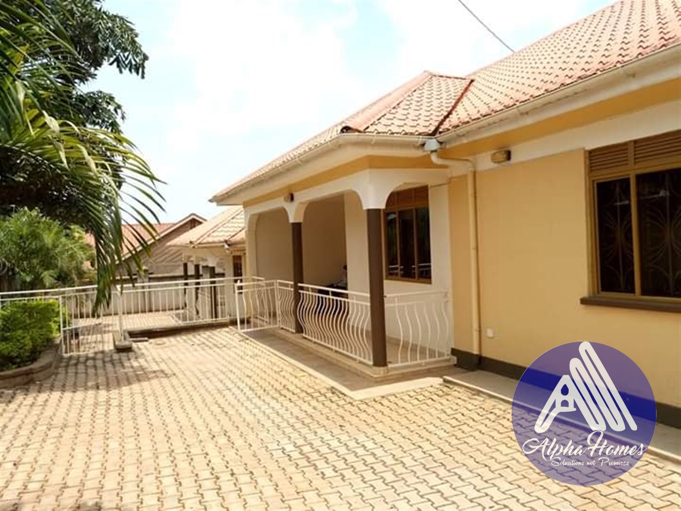 Semi Detached for rent in Kisaasi Kampala