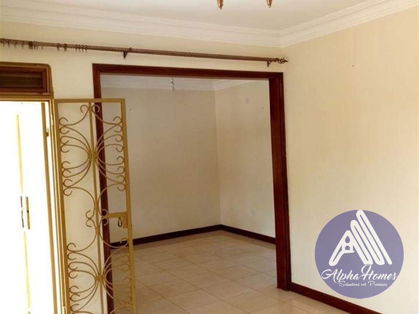 Semi Detached for rent in Kisaasi Kampala