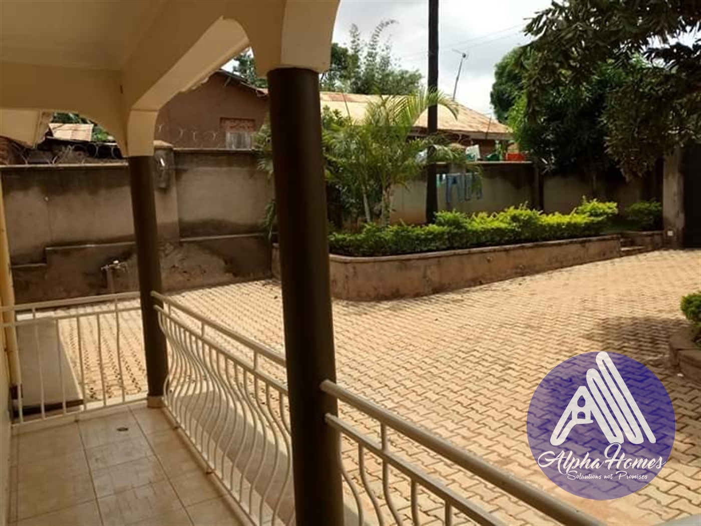 Semi Detached for rent in Kisaasi Kampala