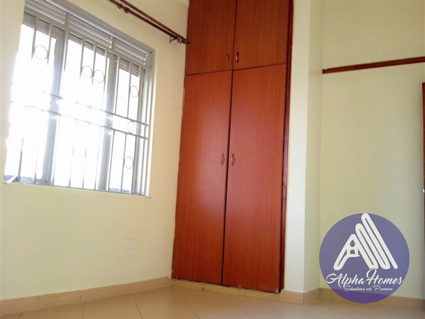 Semi Detached for rent in Mpererwe Wakiso