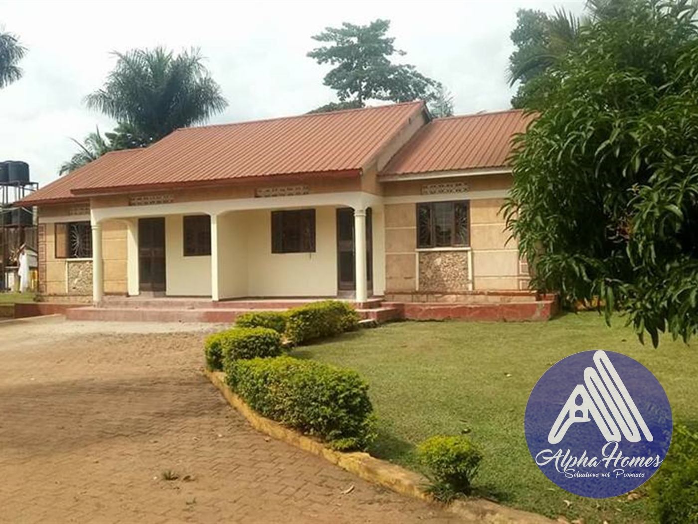 Semi Detached for rent in Kisaasi Kampala