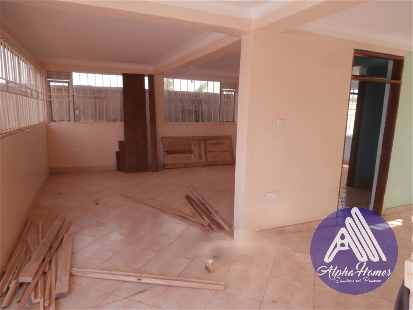 Bungalow for rent in Najjera Kampala