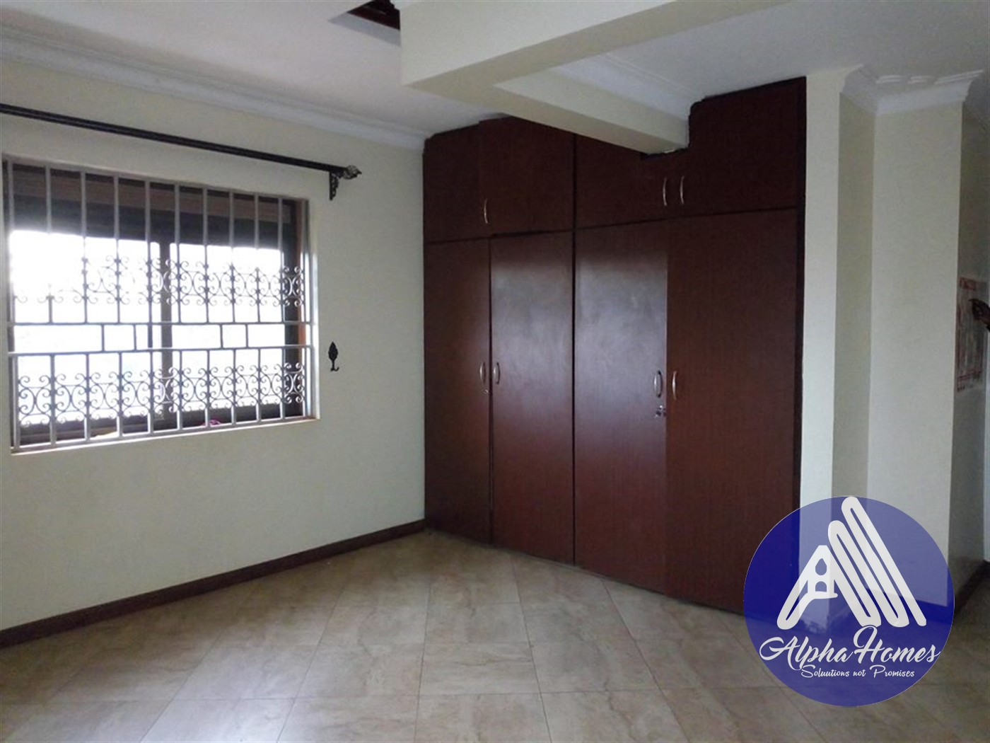 Apartment for rent in Kiwaatule Kampala