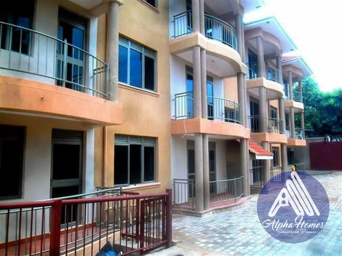 Apartment for rent in Kisaasi Kampala