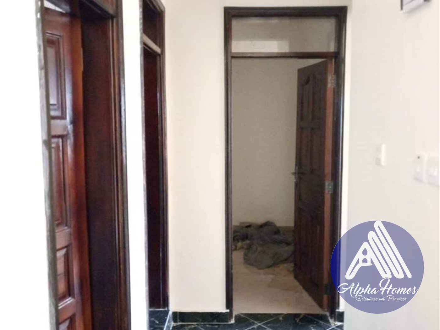 Semi Detached for rent in Kyanja Kampala