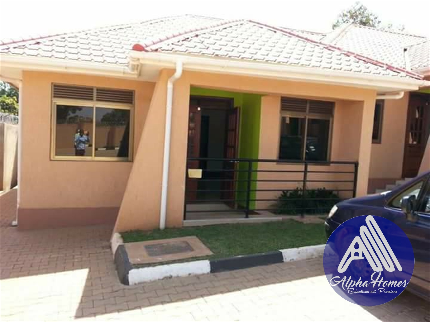 Semi Detached for rent in Kisaasi Kampala