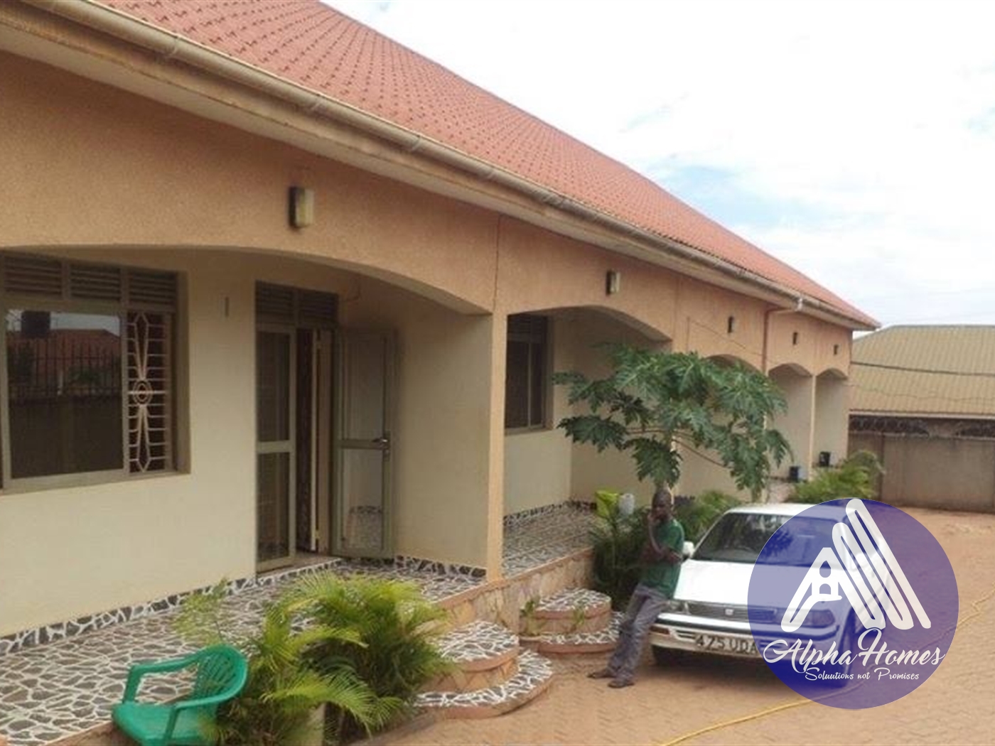 Semi Detached for rent in Kisaasi Kampala