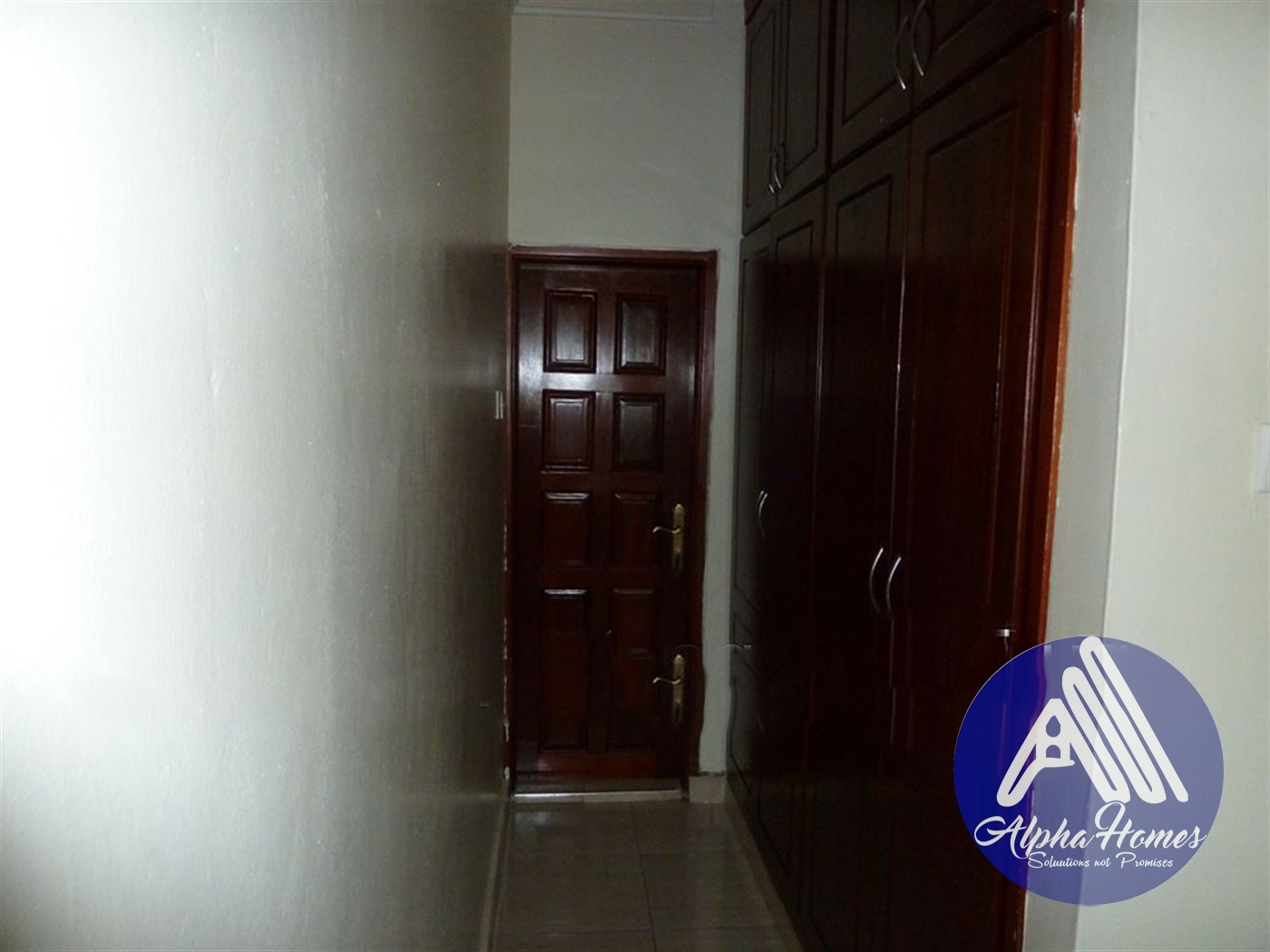 Bungalow for rent in Kira Wakiso