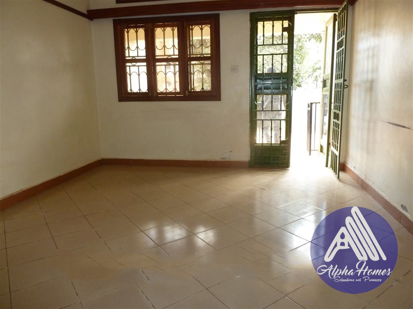 Bungalow for rent in Kisaasi Kampala