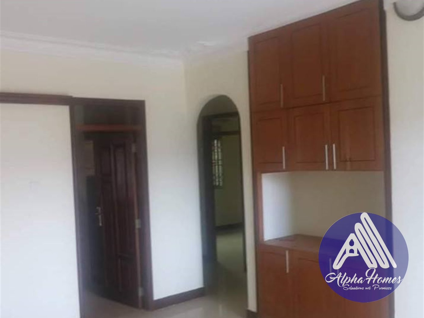 Semi Detached for rent in Kisaasi Wakiso