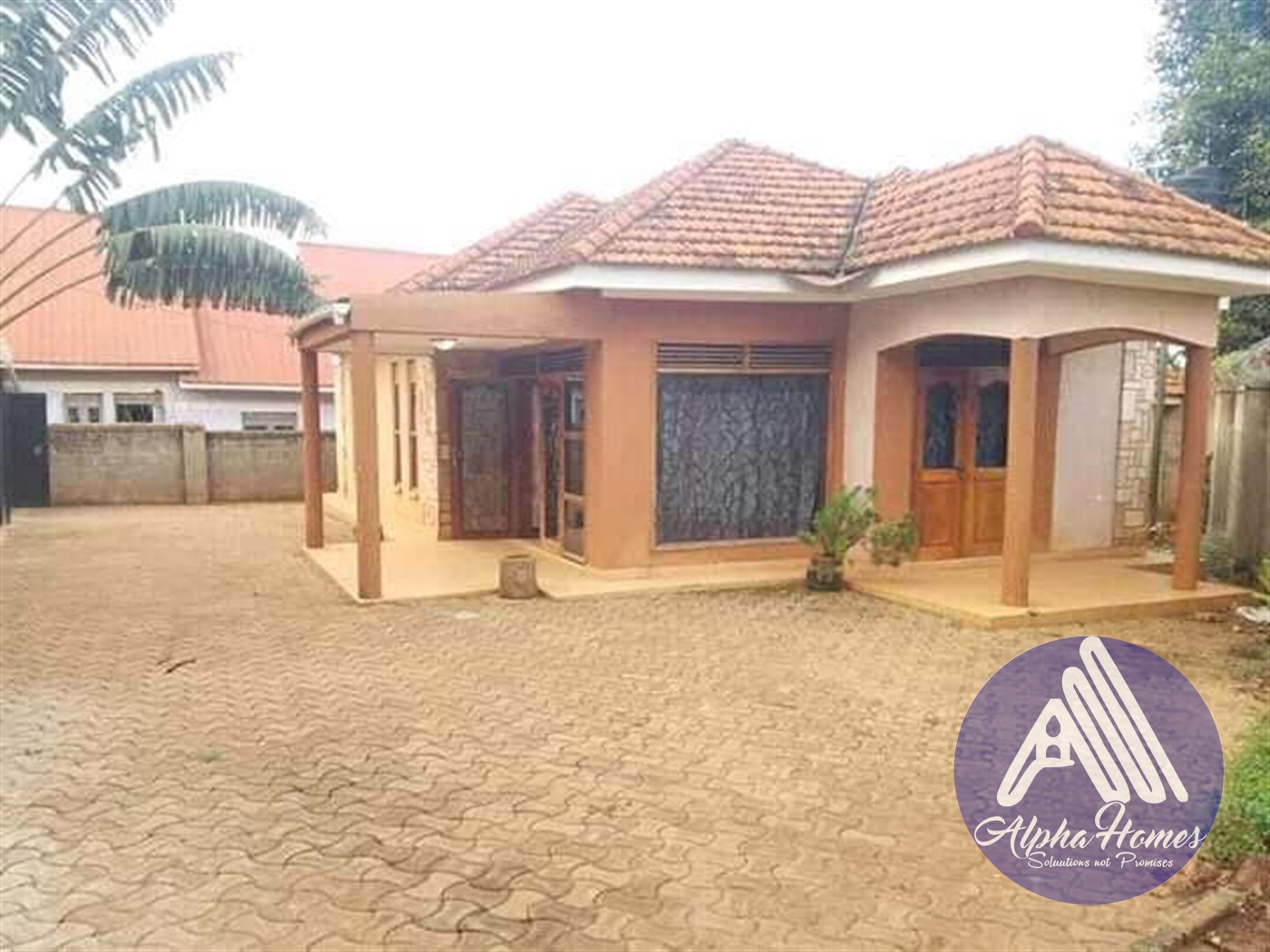 Semi Detached for rent in Kisaasi Kampala