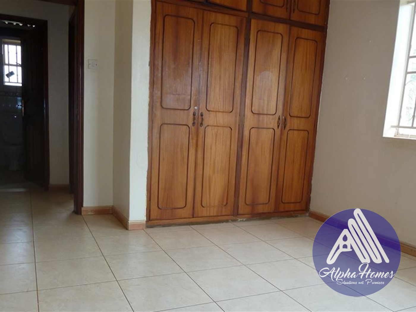 Apartment for rent in Kiwaatule Kampala