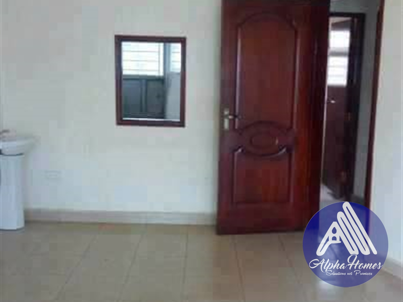 Semi Detached for rent in Mpererwe Wakiso